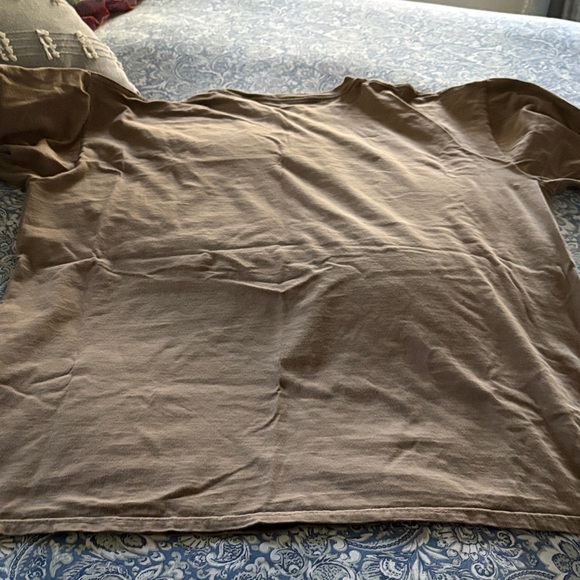 Stanley BrownT-Shirt with Floral and Mushroom Graphic Design - Picture 4 of 4